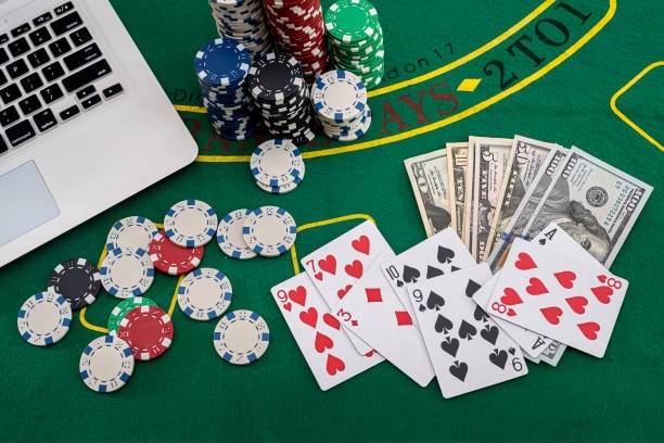 Mobile app demo showing table selection